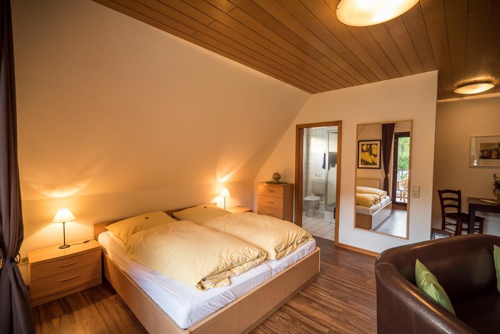 Apartamento Weingut Peifer Traben-Trarbach Habitación foto